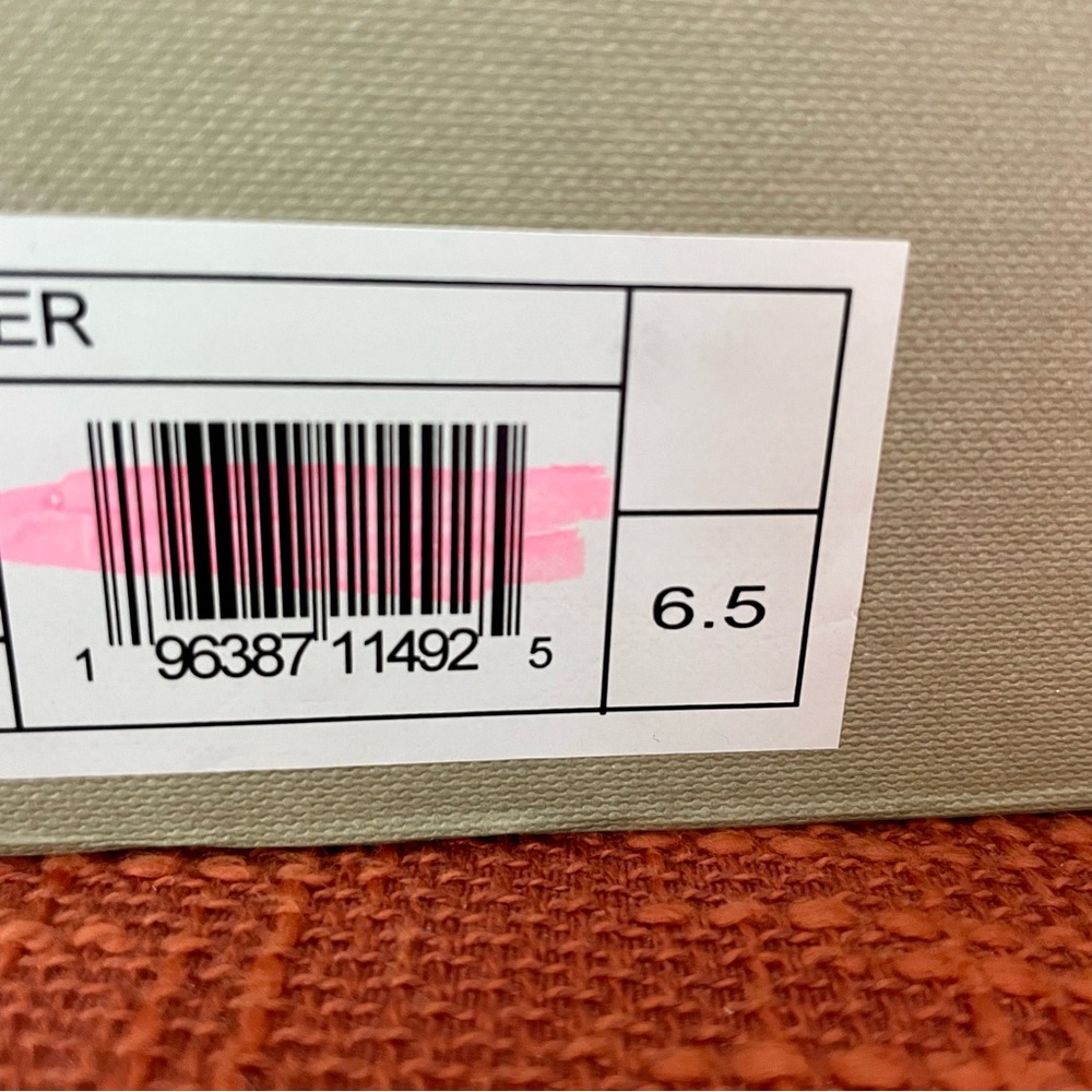 COPY - Donald Pliner Sindie 30 Stretch Zip Up Wedge Boots Size 6.5 NWT - Picture 5 of 12